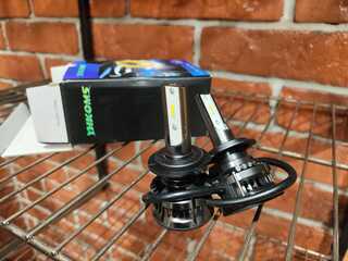 Ampoule led – photo – aperçu – ventilée – H1:H4:H7:H8:H9:H11 – runshopp oi – 974 Ampoule Led H4 - Ventilée - 8000K - 120W - Blanc Froid - Runshopp - OI - 974 – Image 4